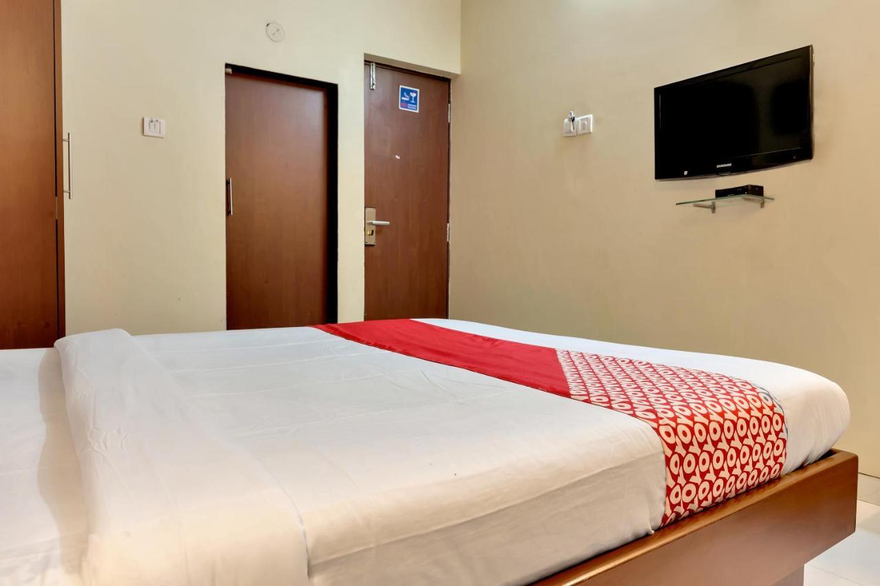 Konark Apartment Malad Екстер'єр фото